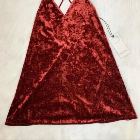 Revolve Privacy Please Raymore velvet Mini Dress Crushed Red Rust Size  Small - Picture 8 of 16